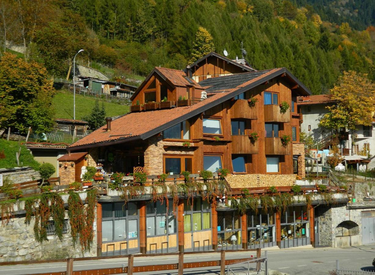 B&B Alla Fontana Lozio Екстериор снимка